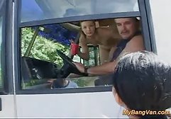 الهواة محلية الصنع في سن المراهقة سكسي شواذ عربي